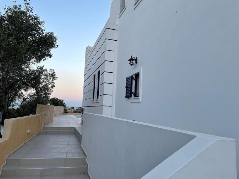 Souvala /Aegina. Excellent location Luxury villa. Vathí Extérieur photo