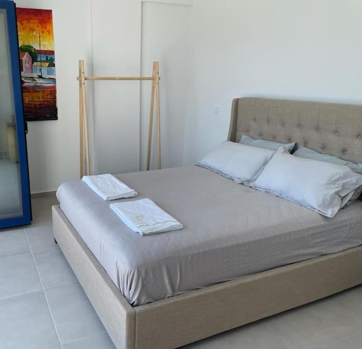 Souvala /Aegina. Excellent location Luxury villa. Vathí Extérieur photo